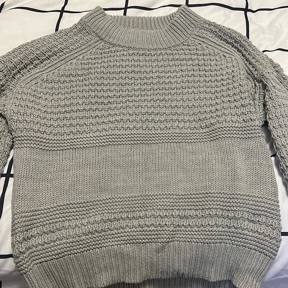Original threads sweater very comfy and a turtle neck